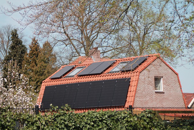 solar-panel-4300017_640