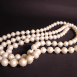Naszyjnik z perłami - symbol luksusu i elegancji
