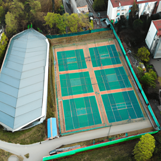 W Warszawie możesz wynająć korty tenisowe - tu znajdziesz najlepsze oferty