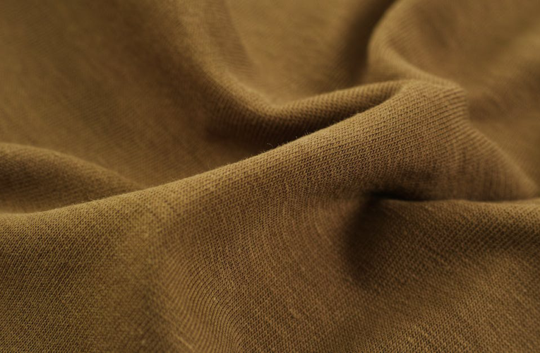 Przemysł tekstylny – tkaniny trendy i wyzwania