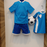 Jak wybrać odpowiedni strój piłkarski dla Twojego dziecka?